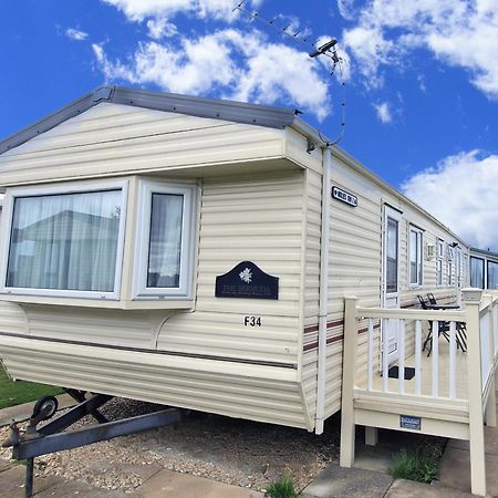 Mollies Den 2 8 Berth F34 The Grange Holiday Park Инголдмелс Екстериор снимка
