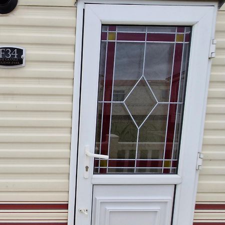 Mollies Den 2 8 Berth F34 The Grange Holiday Park Инголдмелс Екстериор снимка